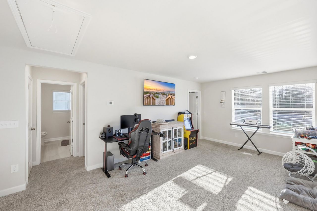 4050 Bayhill St. Photo 25