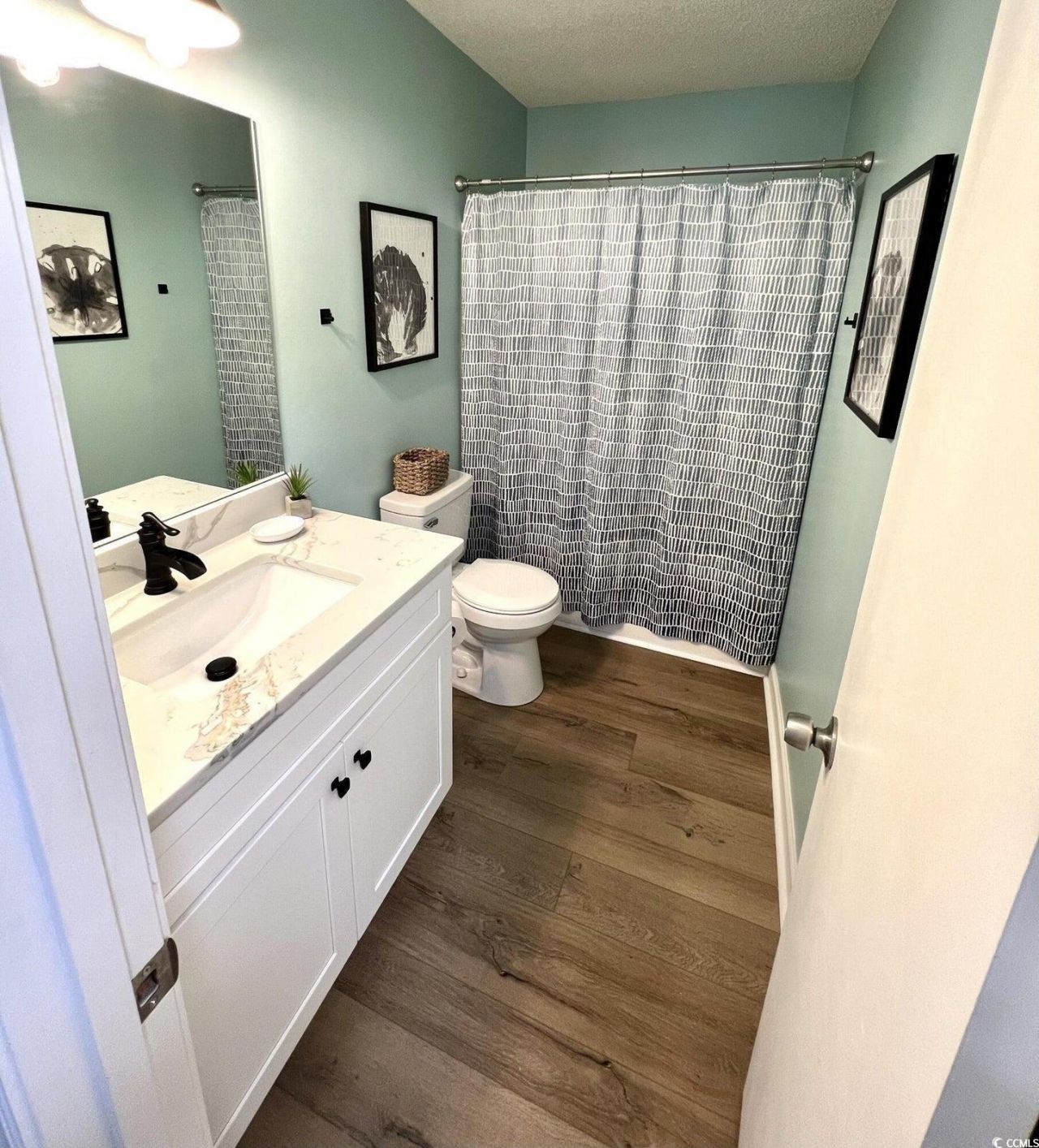 309 Flagstone Dr. Photo 5