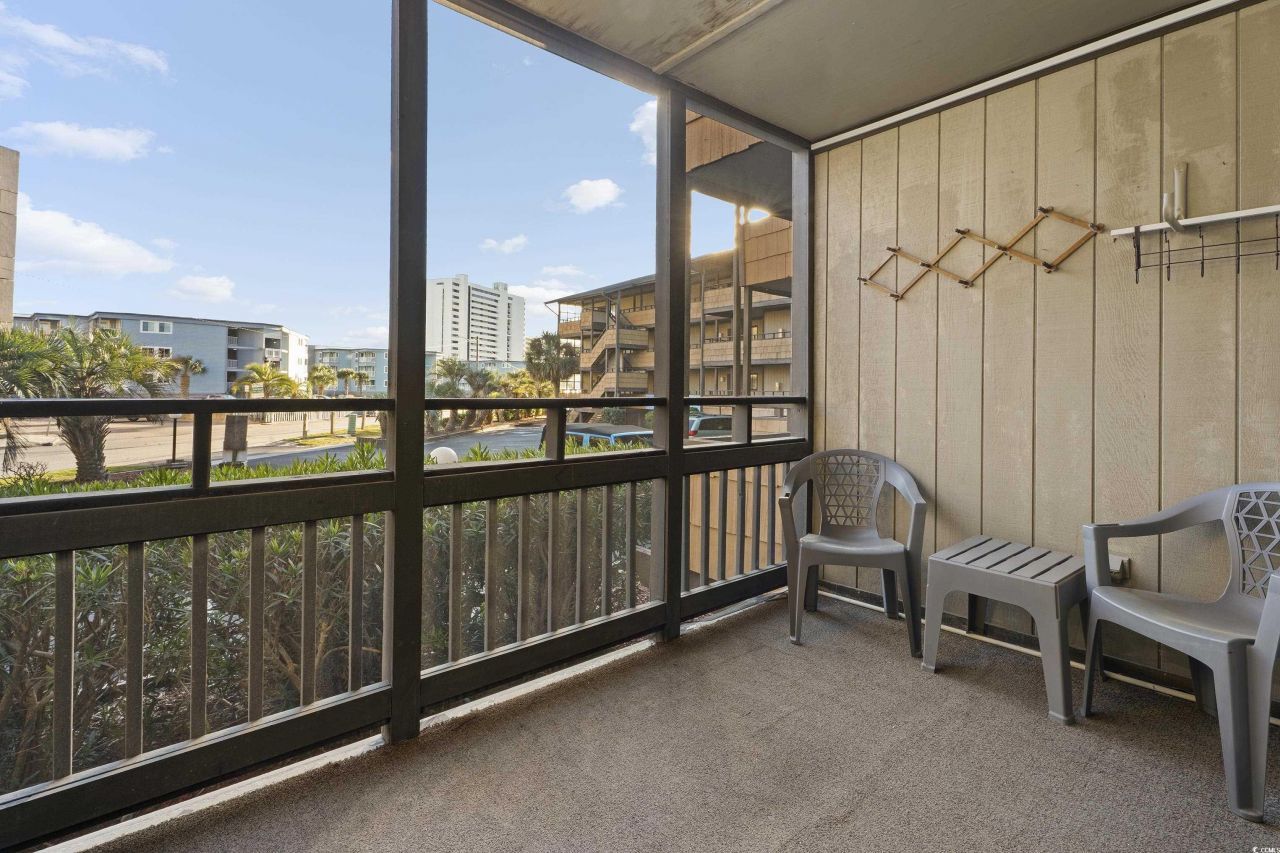 9501 Shore Dr. Photo 12