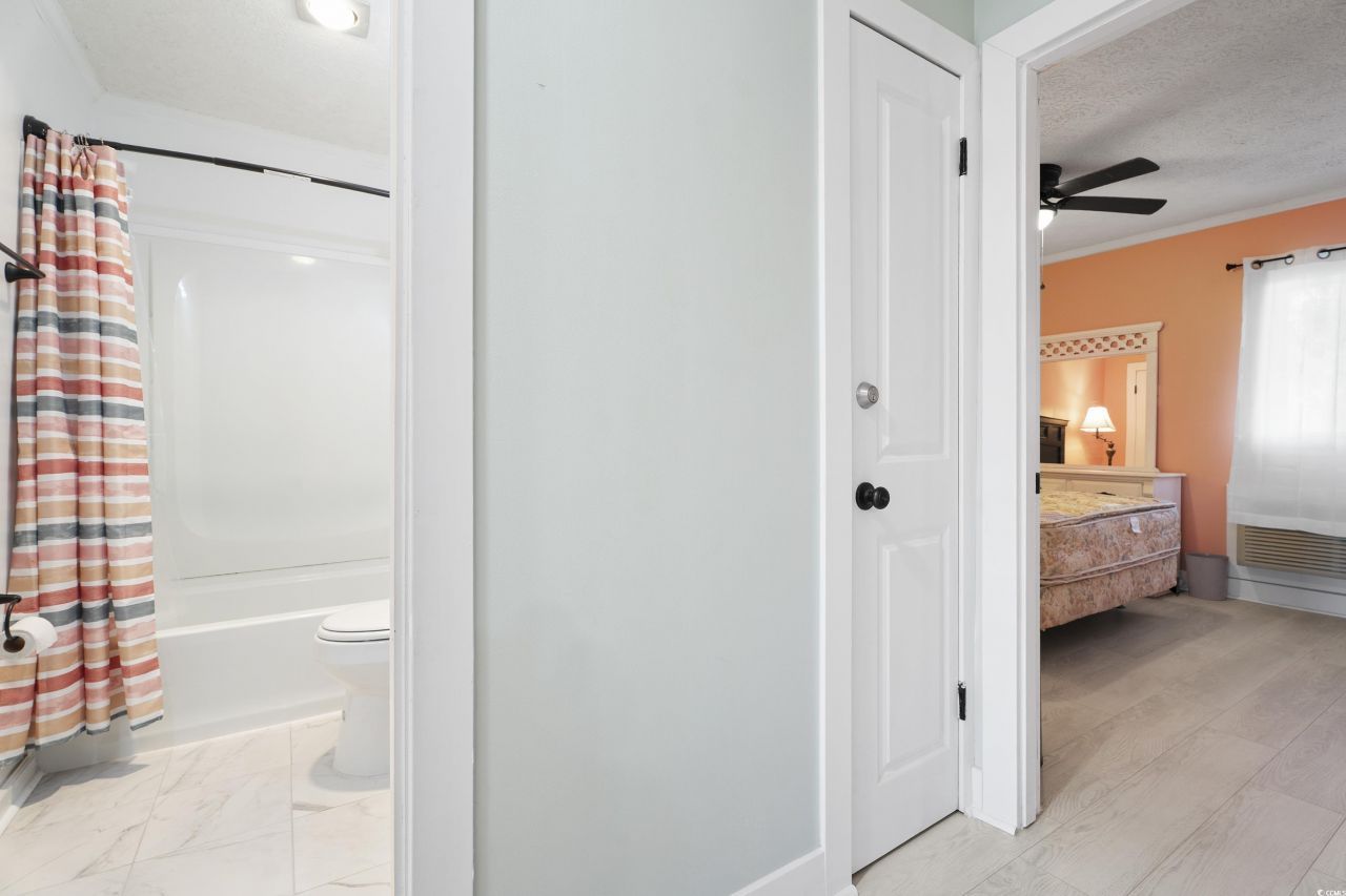 9501 Shore Dr. Photo 21