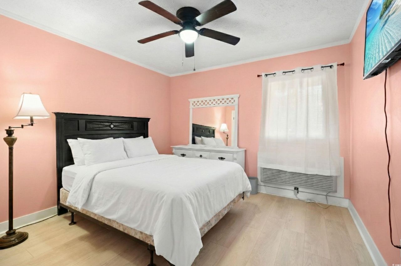 9501 Shore Dr. Photo 22