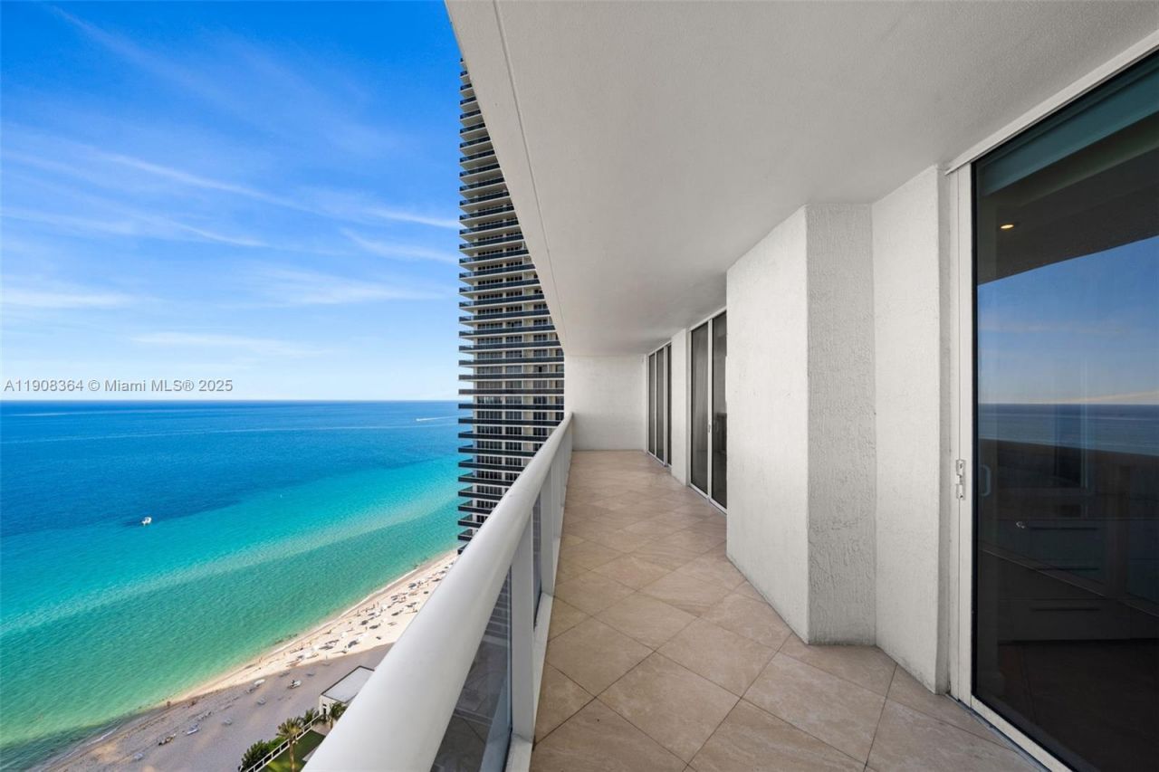 1800 S Ocean Dr, Unit 2603, Hallandale Beach, FL 33009 Photo