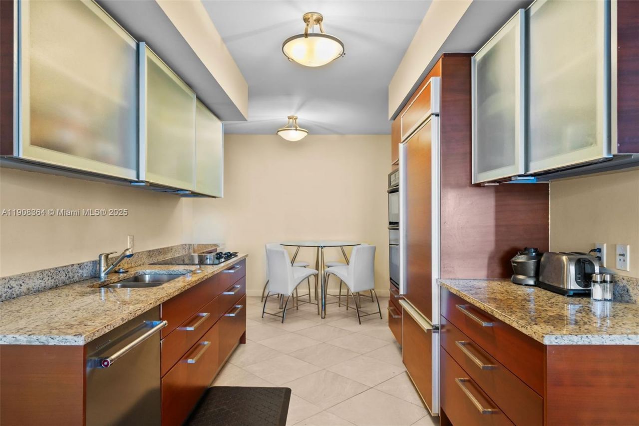 1800 S Ocean Dr, Unit 2603, Hallandale Beach, FL 33009 Photo