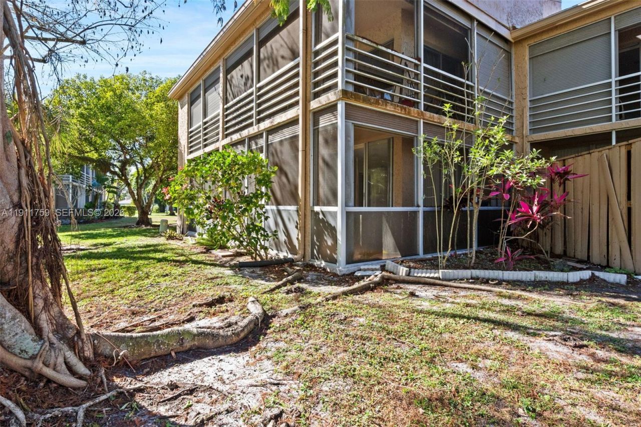 7582 NW 86th Ter, Unit 103, Tamarac, FL 33321 Photo