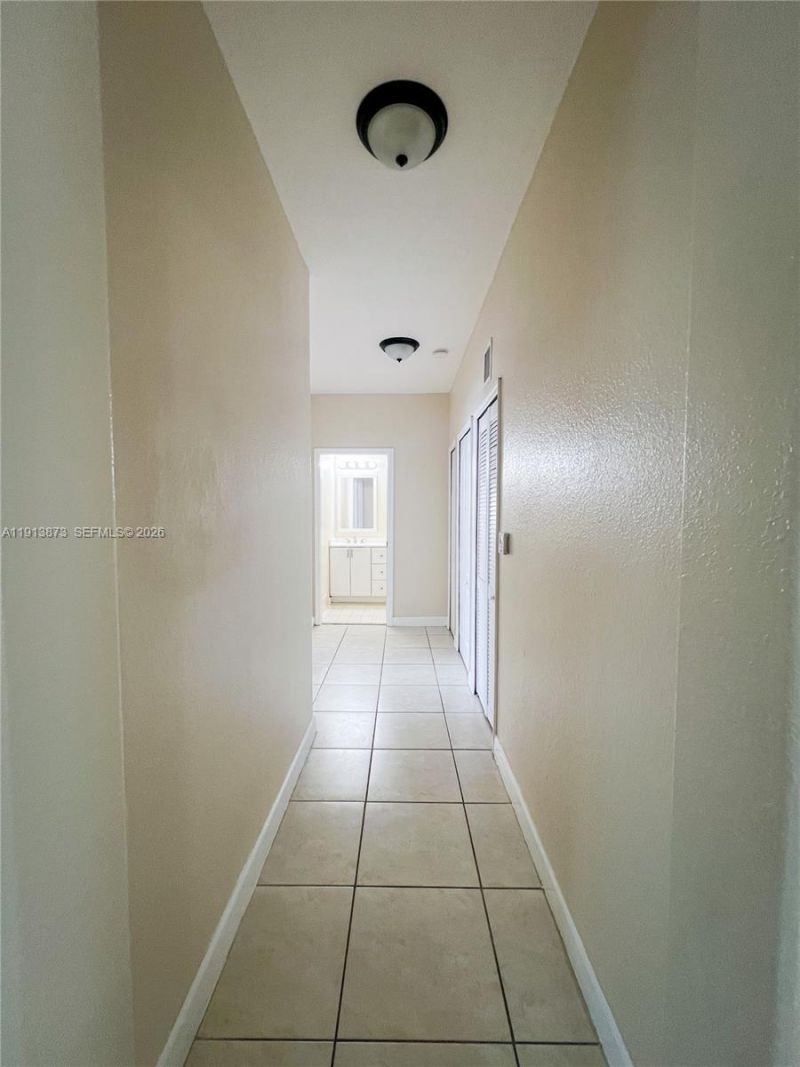 1658 SE 28th Ct, Unit 101, Homestead, FL 33035 Photo