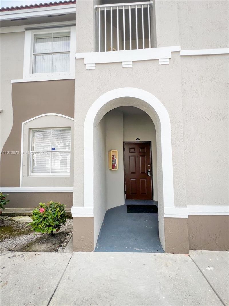 1658 SE 28th Ct, Unit 101, Homestead, FL 33035 Photo