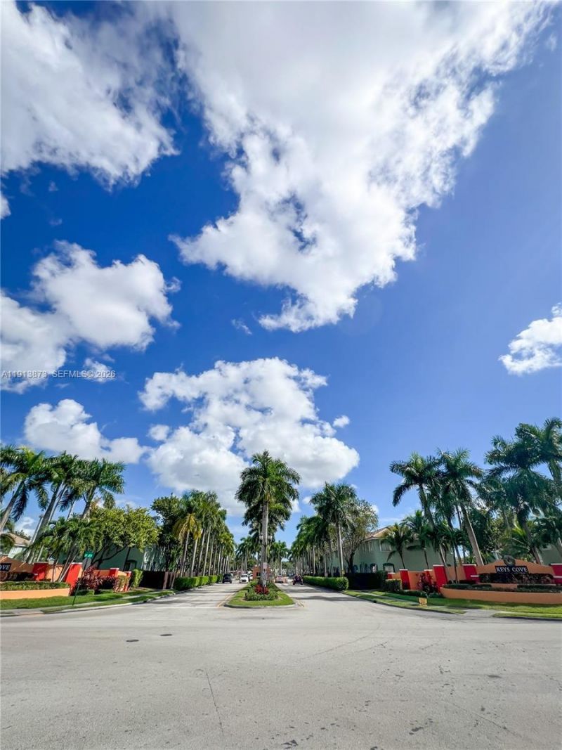 1658 SE 28th Ct, Unit 101, Homestead, FL 33035 Photo