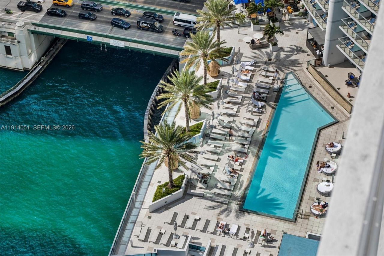 300 Biscayne Boulevard Way, Unit 3506W, Miami, FL 33131 Photo