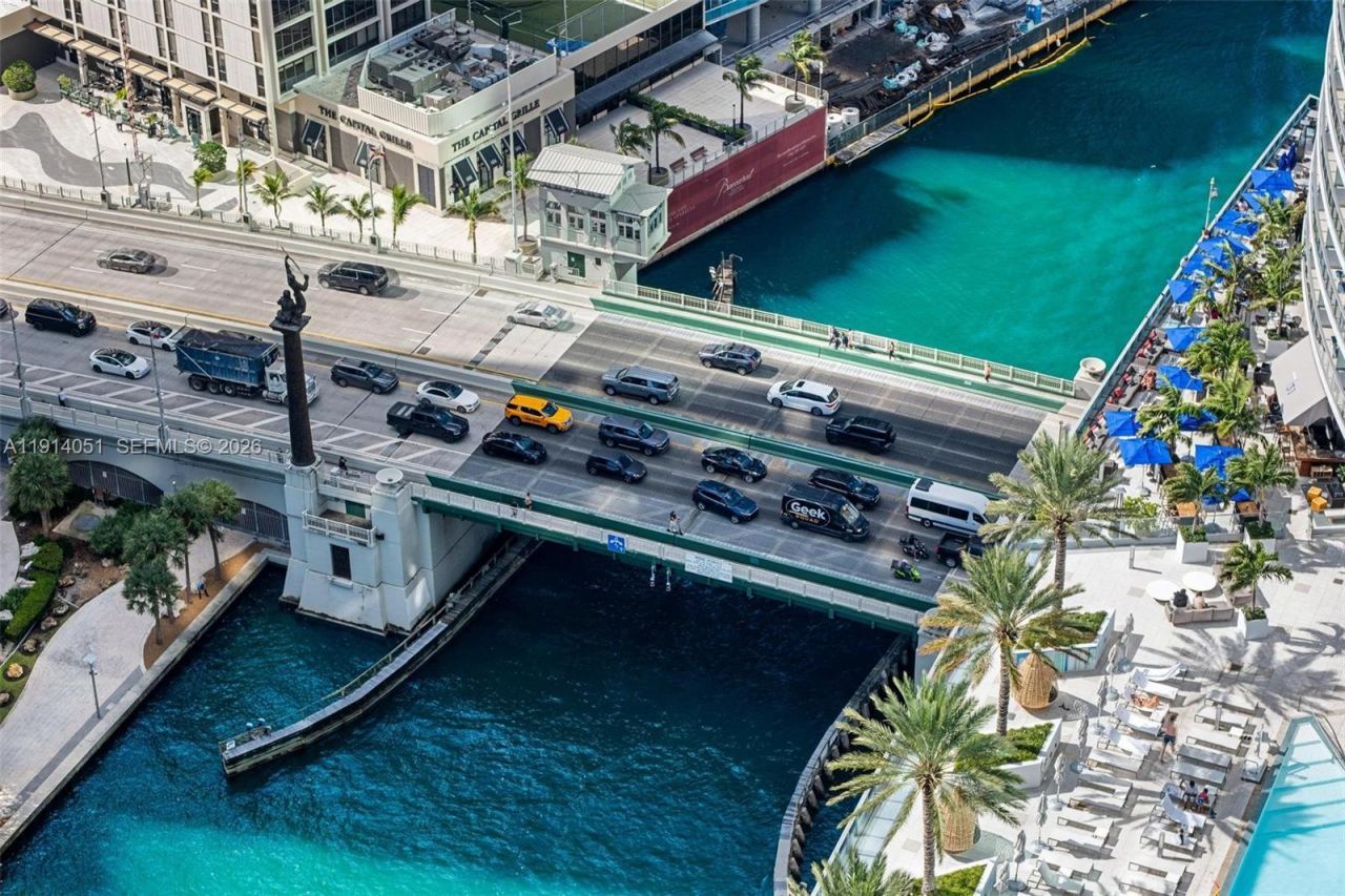 300 Biscayne Boulevard Way, Unit 3506W, Miami, FL 33131 Photo