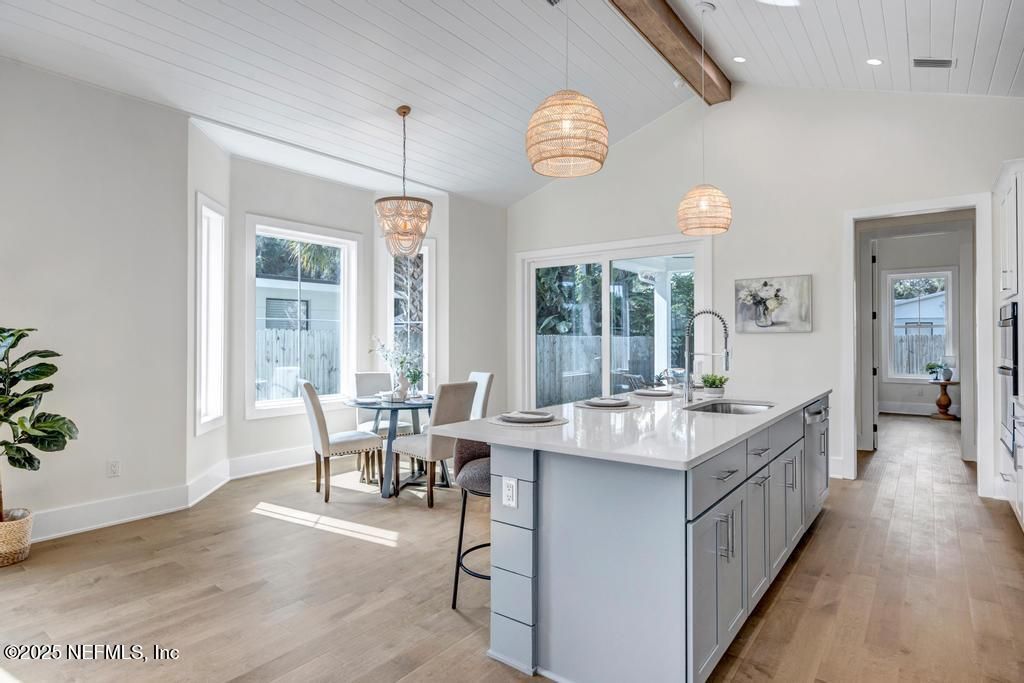 552 Seagate Avenue, Neptune Beach, FL 32266 Photo