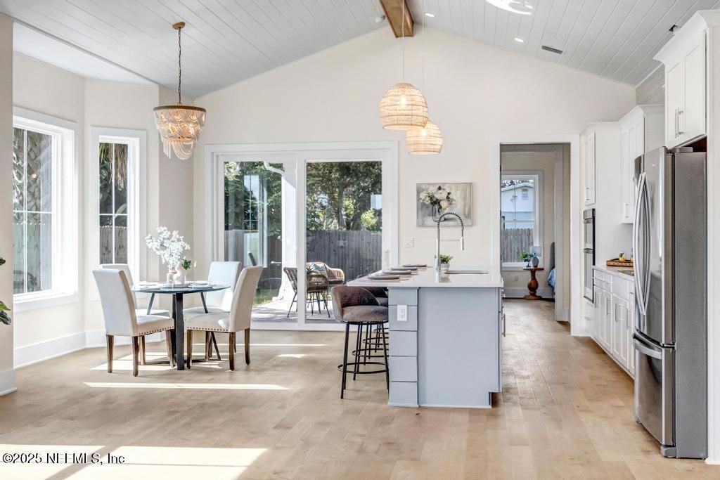 552 Seagate Avenue, Neptune Beach, FL 32266 Photo