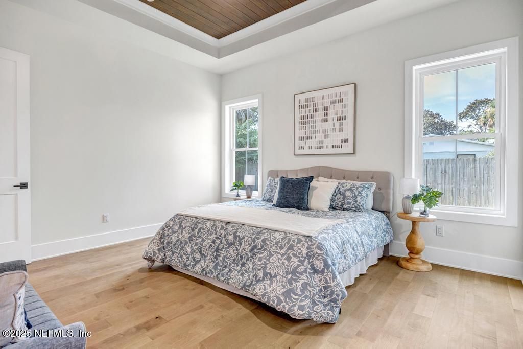 552 Seagate Avenue, Neptune Beach, FL 32266 Photo