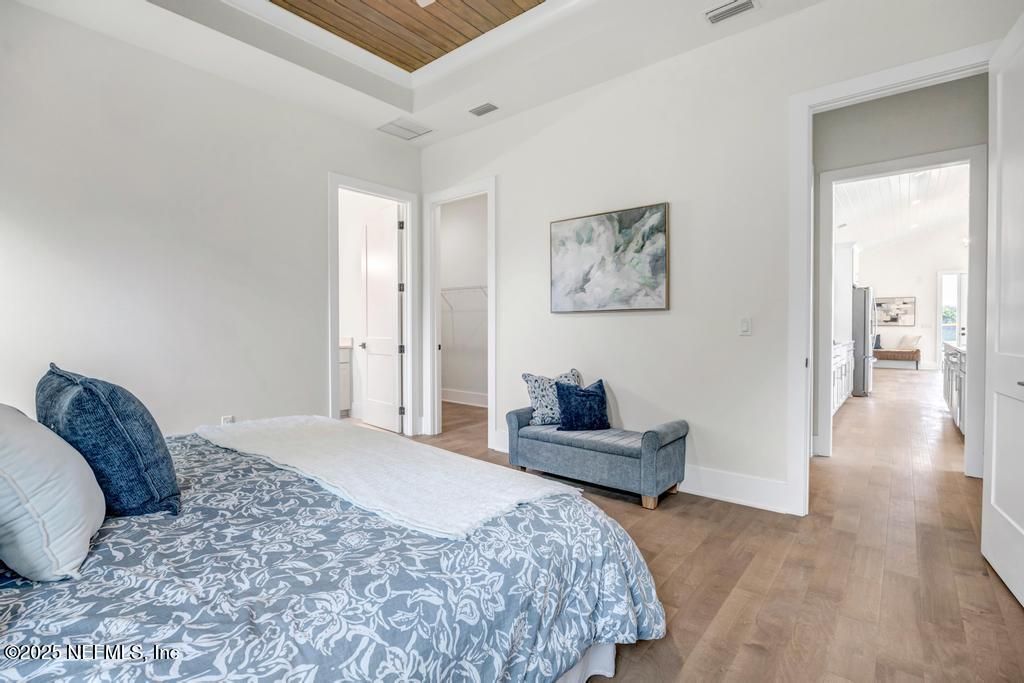 552 Seagate Avenue, Neptune Beach, FL 32266 Photo