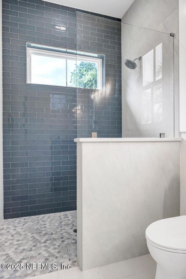 552 Seagate Avenue, Neptune Beach, FL 32266 Photo