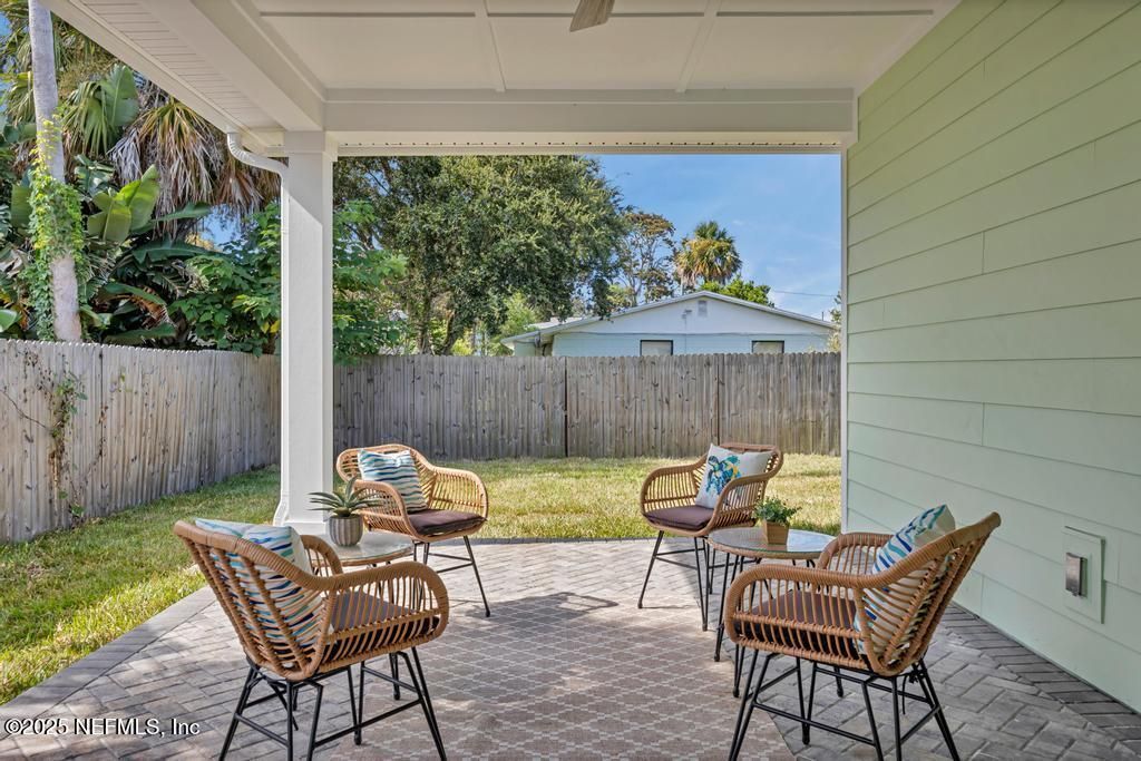 552 Seagate Avenue, Neptune Beach, FL 32266 Photo