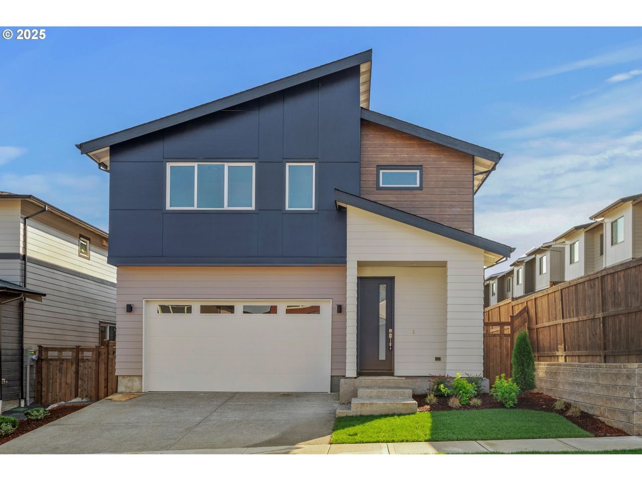 16504 SE Snow Blanket Ter, Happy Valley, OR 97086 Main Photo