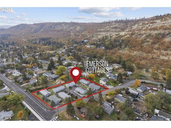 1106 EMERSON DR, Unit 1-17, The Dalles, OR 97058