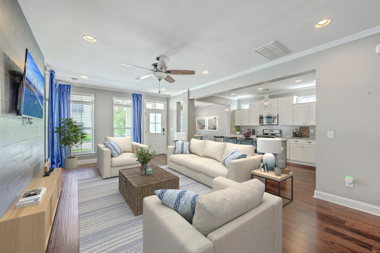 1695 Sparkleberry Lane Photo 13