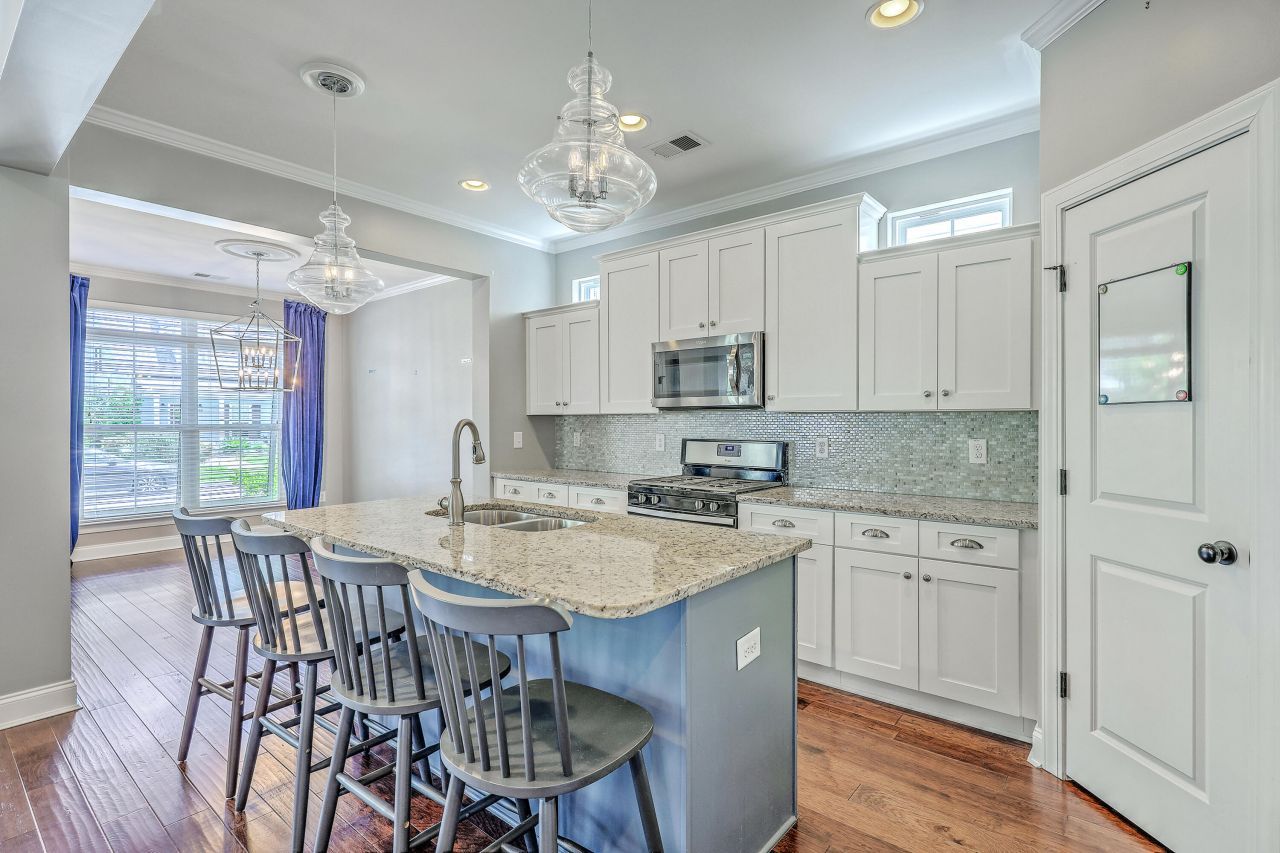 1695 Sparkleberry Lane Photo 20