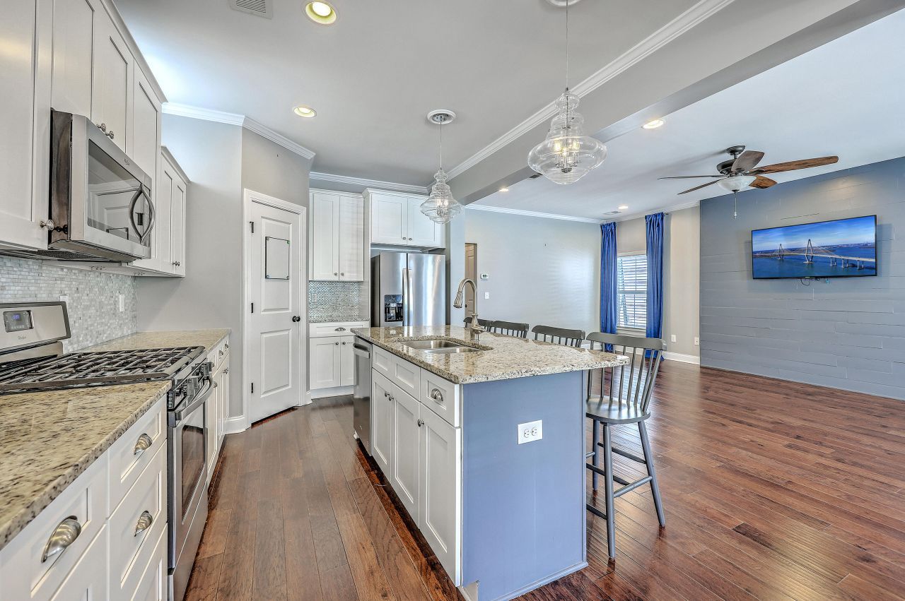 1695 Sparkleberry Lane Photo 22