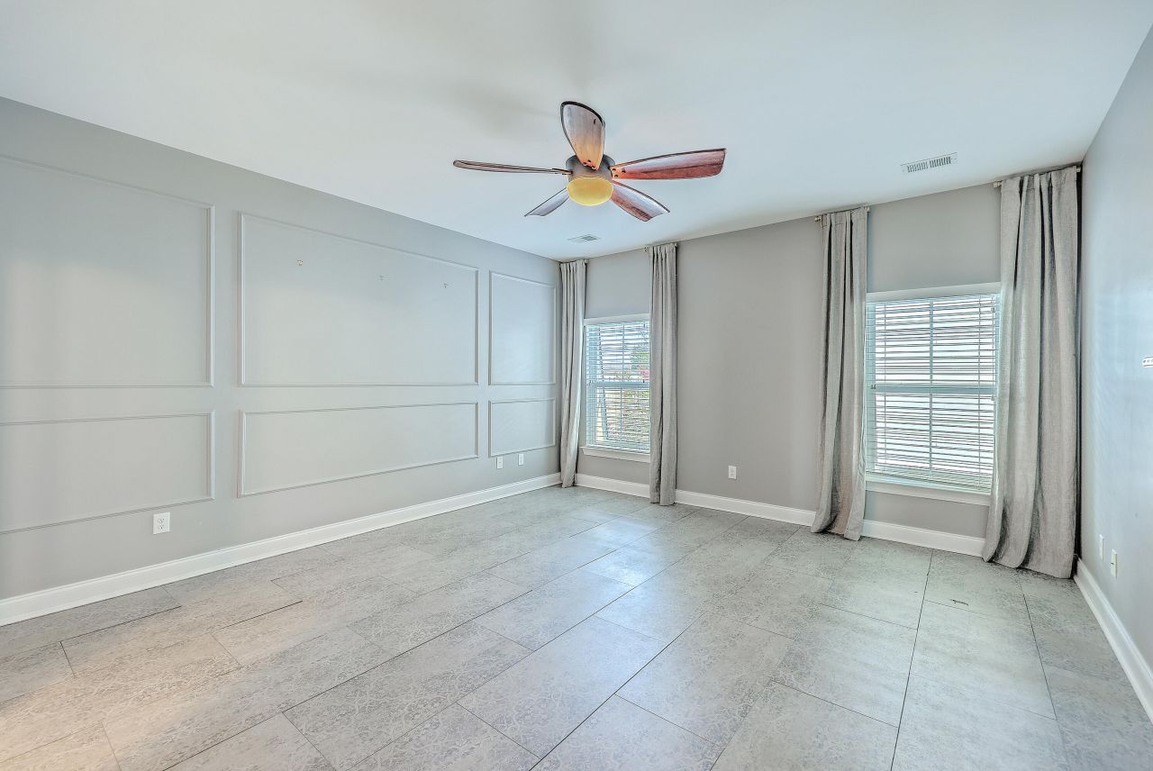 1695 Sparkleberry Lane Photo 26