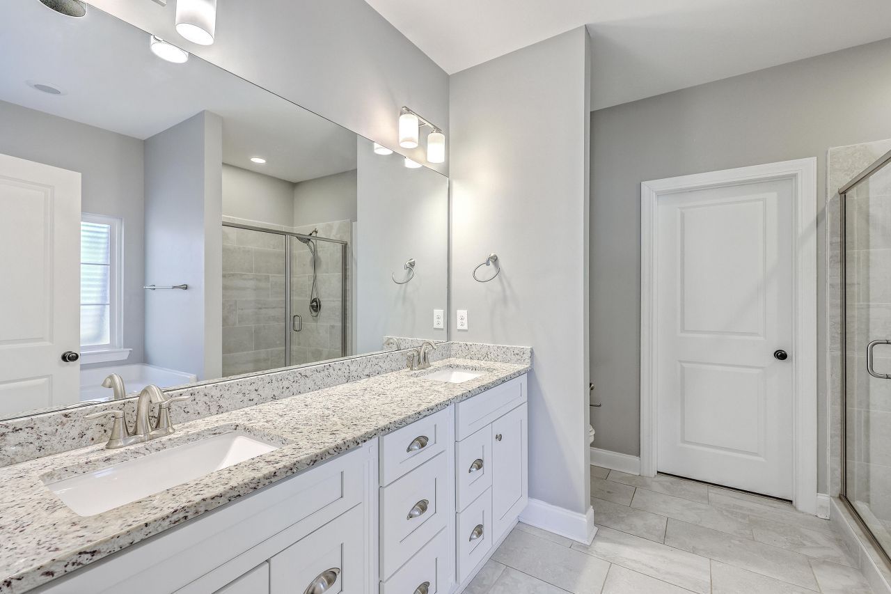 1695 Sparkleberry Lane Photo 31