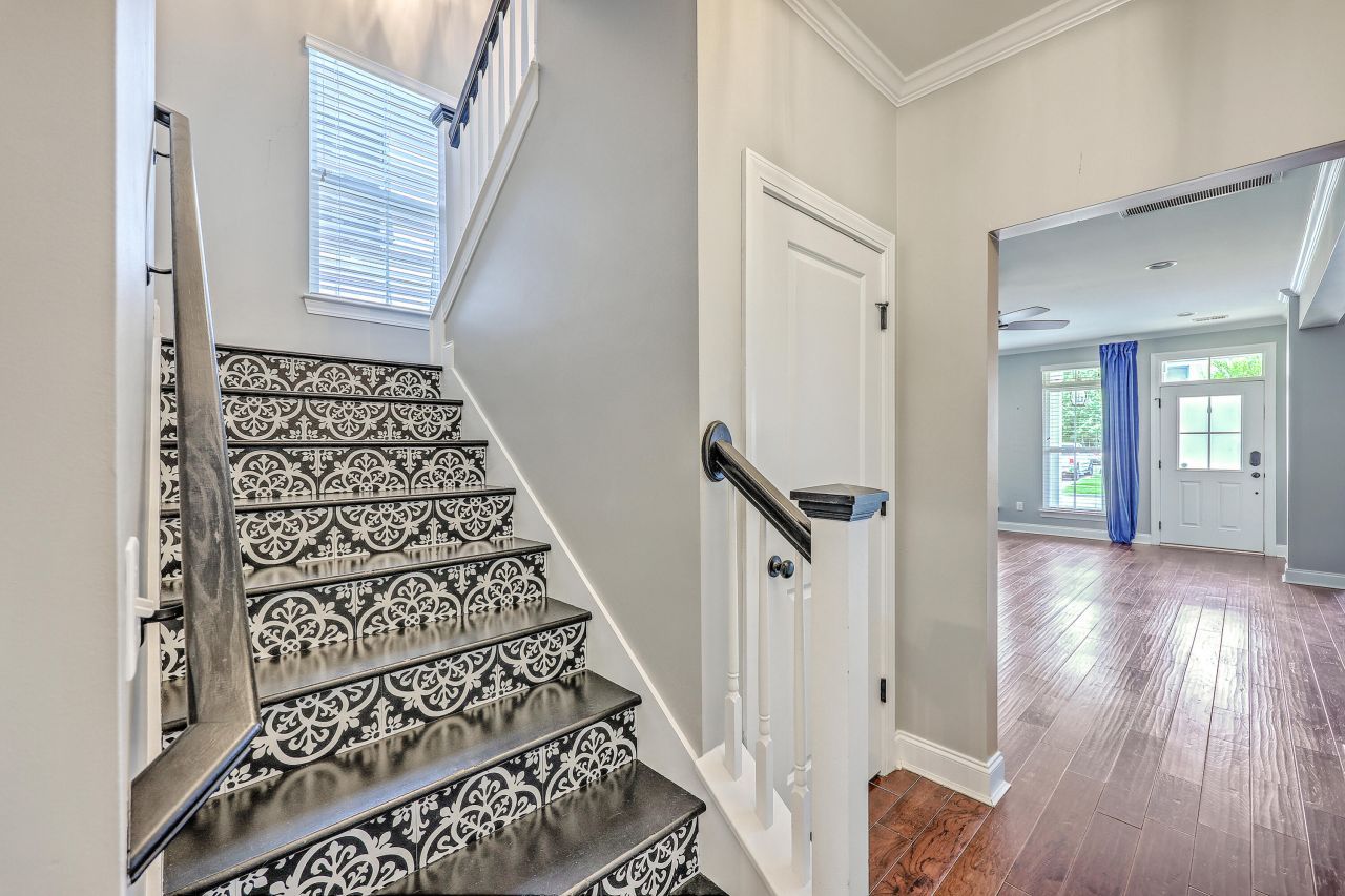 1695 Sparkleberry Lane Photo 33