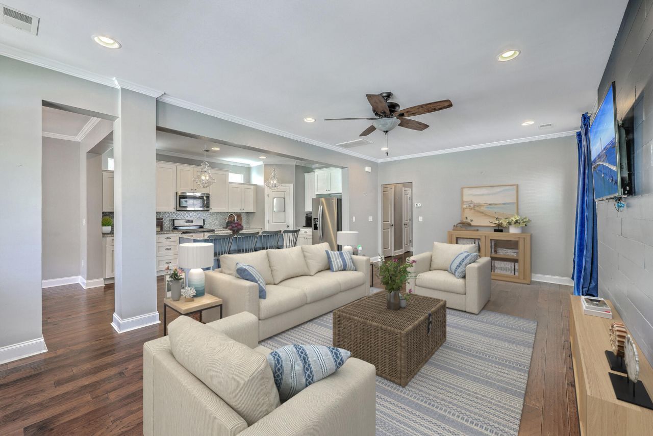 1695 Sparkleberry Lane Photo 7