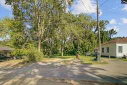 475 Scott Street photo 4