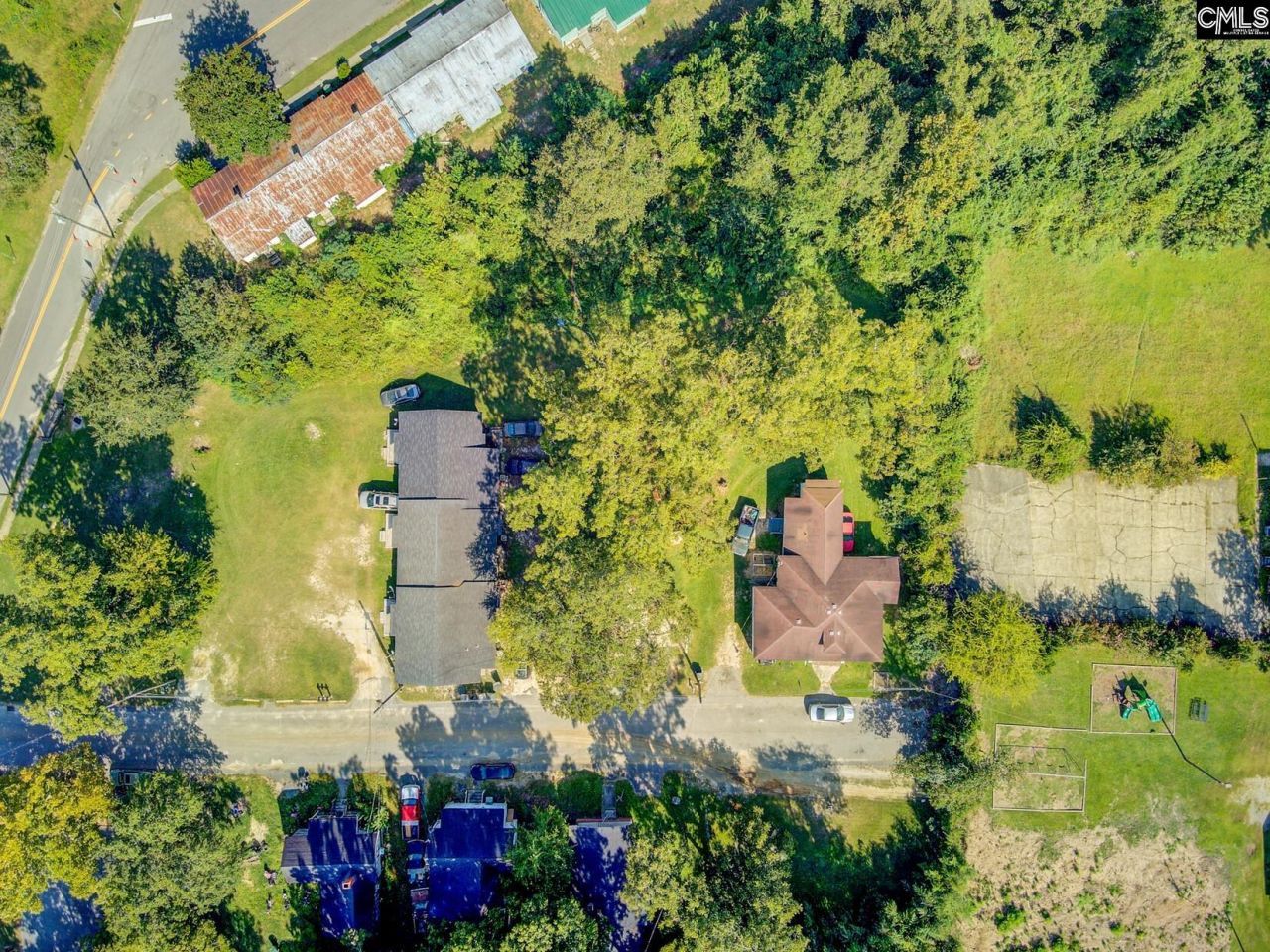 475 Scott Street Photo 8