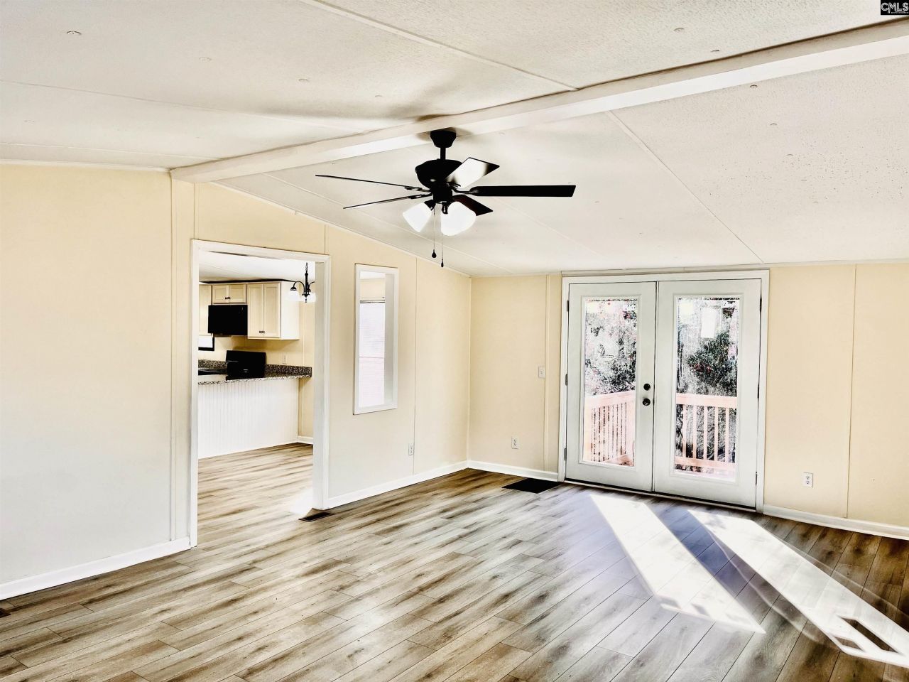 1207 Kennerly Road Photo 12