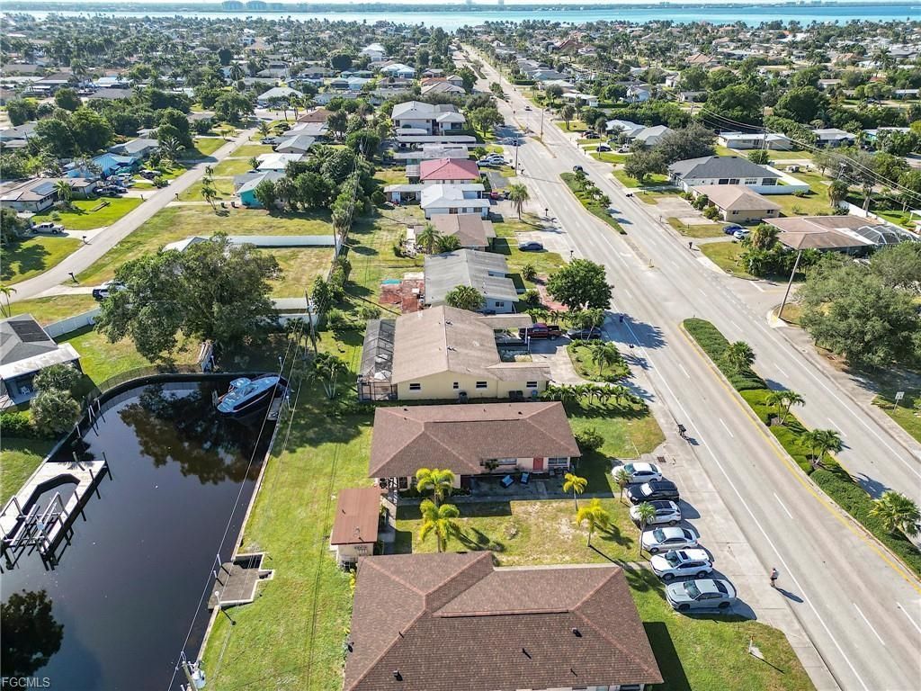 5227 Coronado Pkwy, Cape Coral, FL 33904 Photo