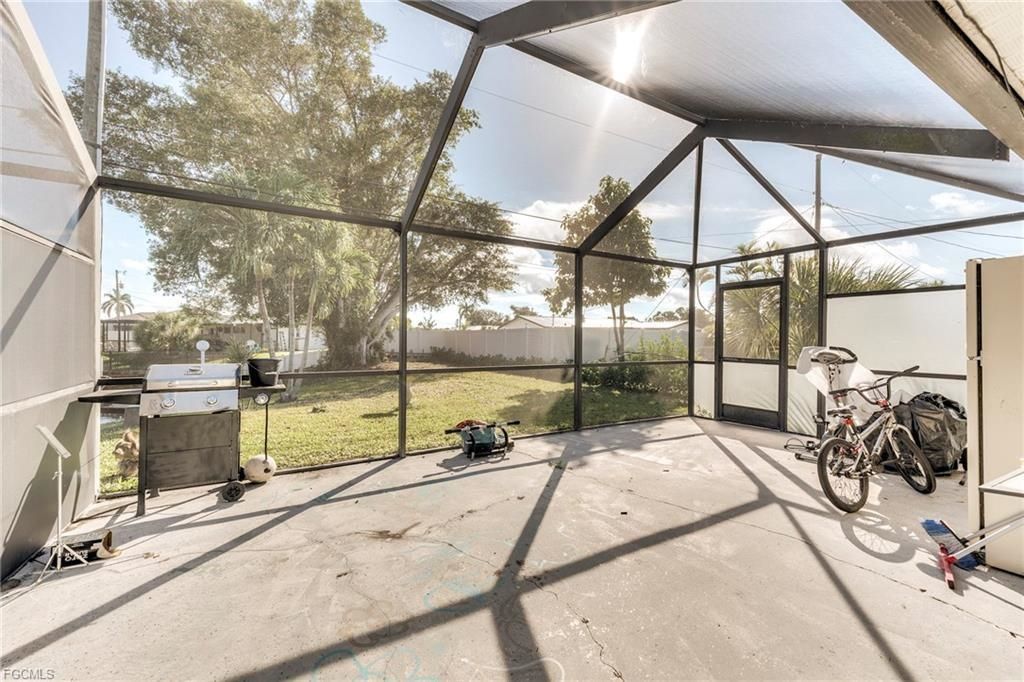 5227 Coronado Pkwy, Cape Coral, FL 33904 Photo