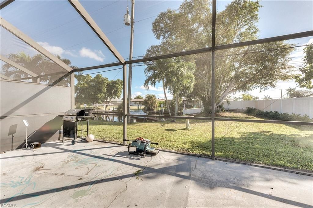 5227 Coronado Pkwy, Cape Coral, FL 33904 Photo
