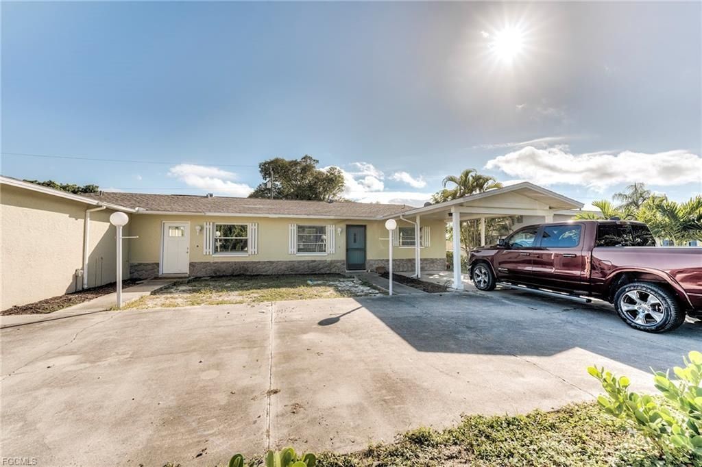 5227 Coronado Pkwy, Cape Coral, FL 33904 Photo