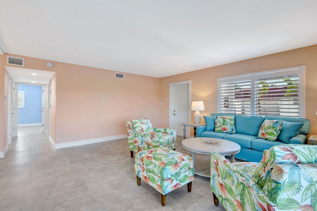 1610 Middle Gulf Dr, Unit B3, Sanibel, FL 33957 Photo