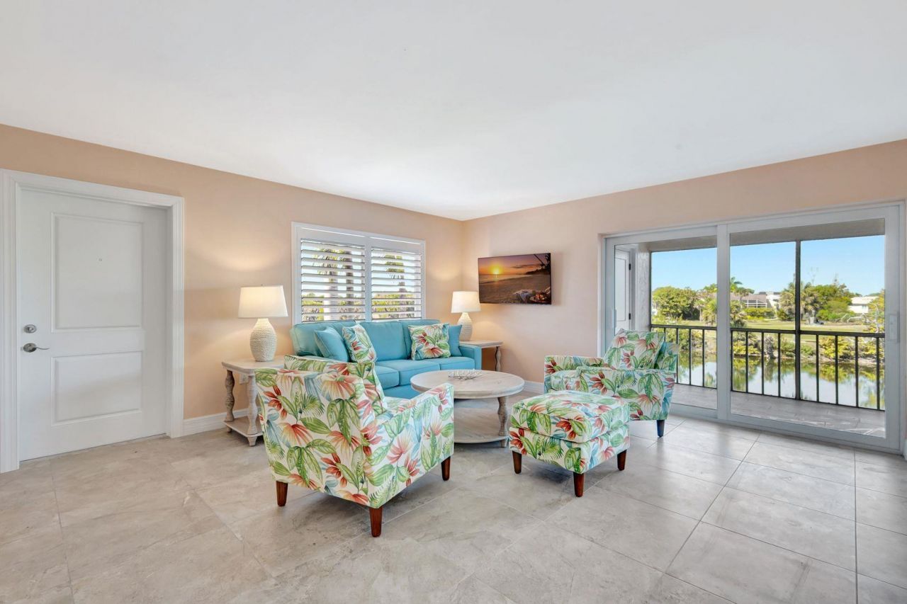 1610 Middle Gulf Dr, Unit B3, Sanibel, FL 33957 Photo