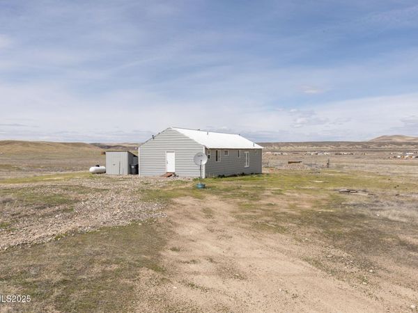 51 Horseshoe Circle, Crescent Valley, NV 89821