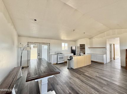 51 Horseshoe Circle, Crescent Valley, NV 89821 Photo