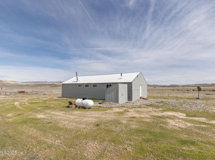 51 Horseshoe Circle, Crescent Valley, NV 89821 Photo