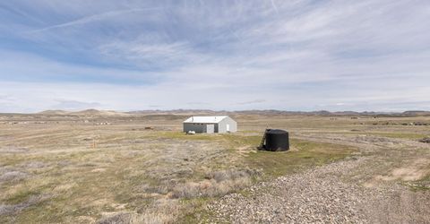 51 Horseshoe Circle, Crescent Valley, NV 89821 Photo