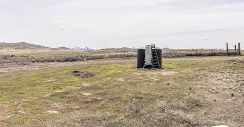 51 Horseshoe Circle, Crescent Valley, NV 89821 Photo