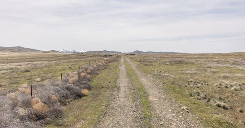 51 Horseshoe Circle, Crescent Valley, NV 89821 Photo