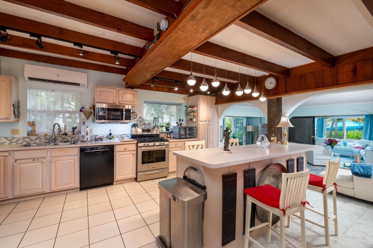 95480 & 90 Overseas Highway, Key Largo, FL 33037 Photo