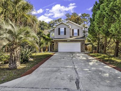 211 Chesapeake Ln., Murrells Inlet, SC 29576