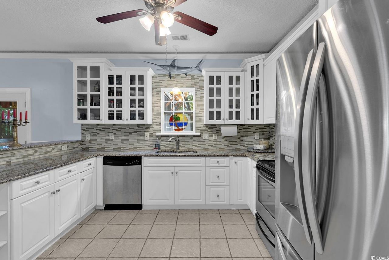 211 Chesapeake Ln. Photo 11