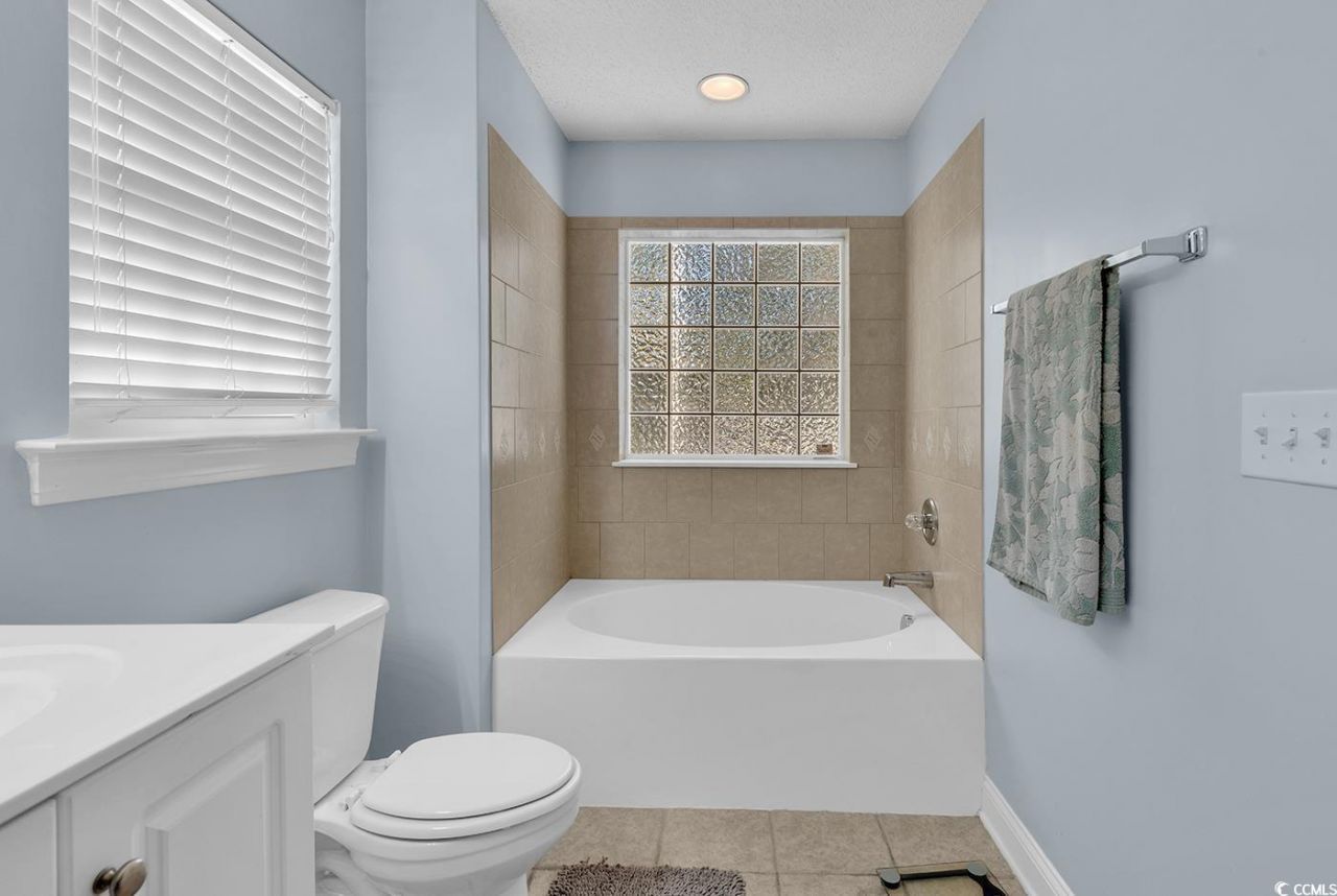 211 Chesapeake Ln. Photo 18