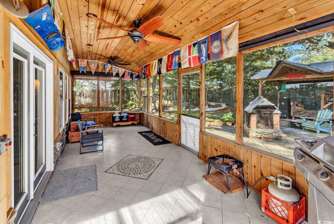 211 Chesapeake Ln. Photo 28