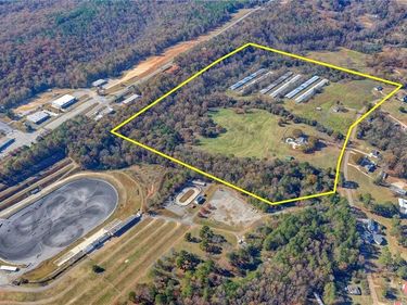 4420 Benefield Road, Braselton, GA 30517