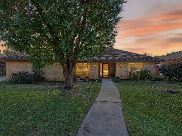 1128 Sunset Drive, Trophy Club, TX 76262